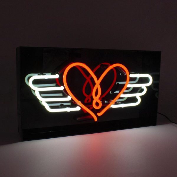 Flying_Heart_-_Web_900x