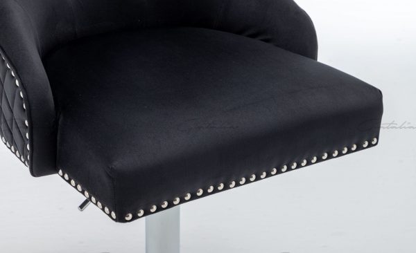 Black Chelsea Lion Barstool