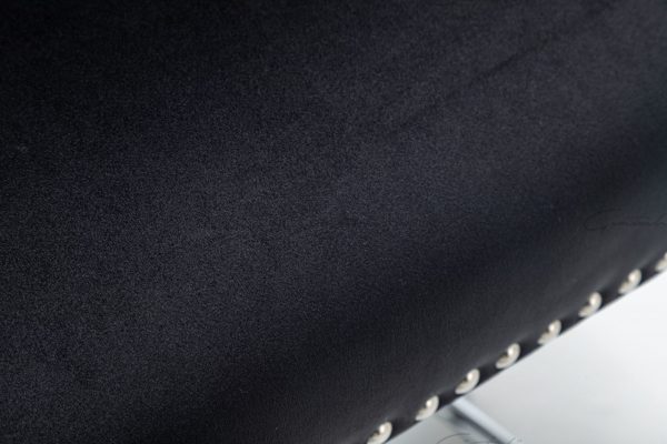 Black Chelsea Lion Barstool